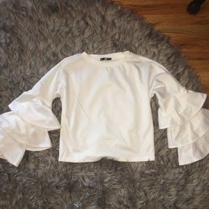 Long sleeve ruffle top